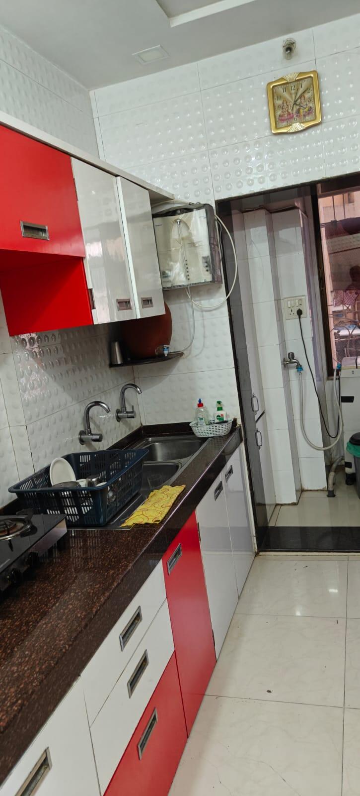 2 BHK Apartment for Sale in Water Field Road Mumbai