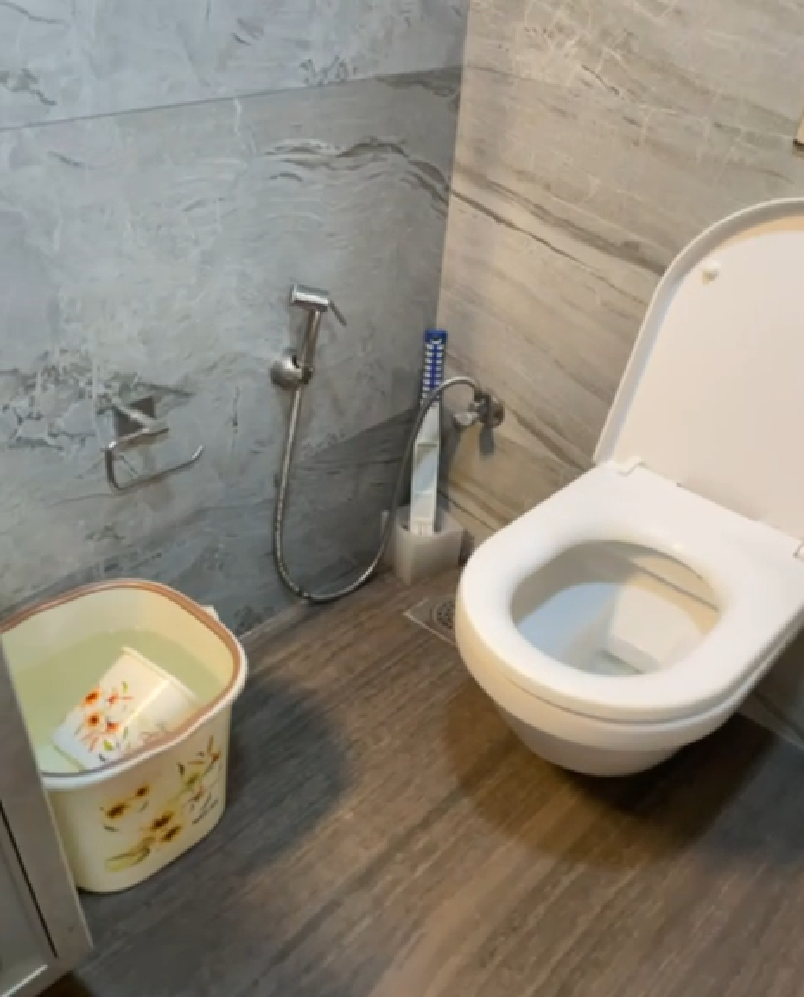 3 BHK Apartment for Sale in Gurunanak Park Mumbai