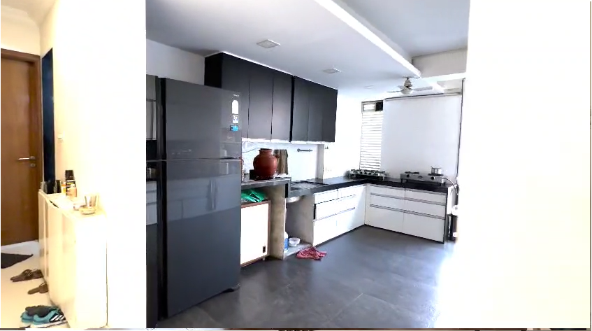 4 BHK Apartment for Sale in 11th Road Mumbai