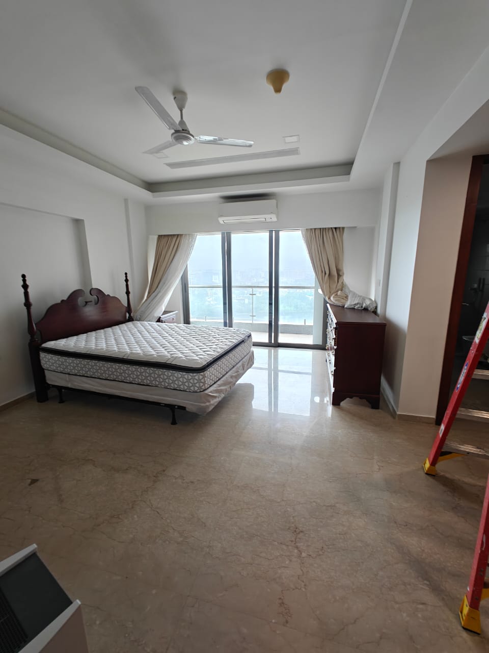 5 BHK Apartment for Rent Mumbai