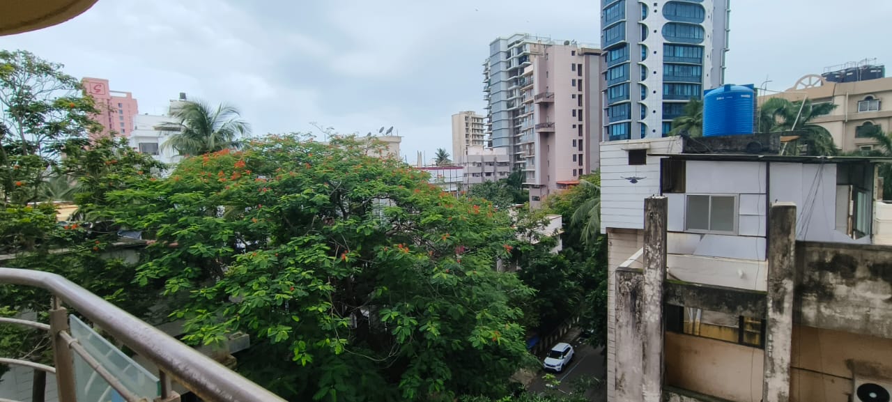 4 BHK Apartment for Rent in Pali Hill Mumbai