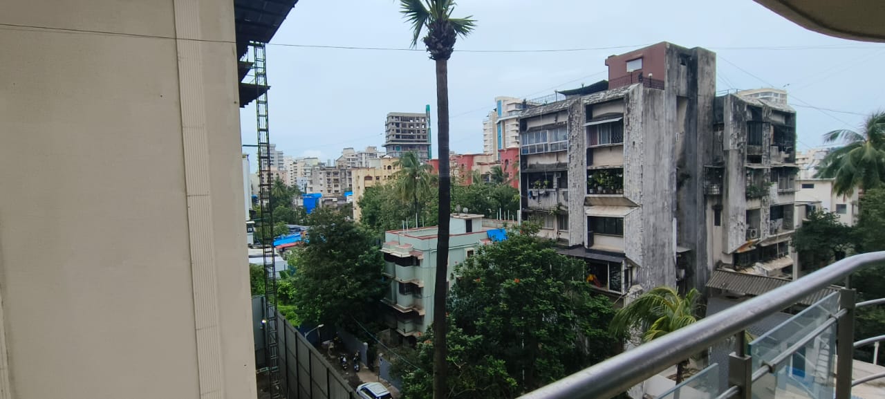 4 BHK Apartment for Rent in Pali Hill Mumbai