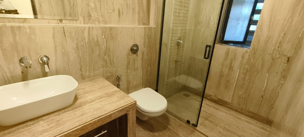 4 BHK Apartment for Rent in Pali Hill Mumbai