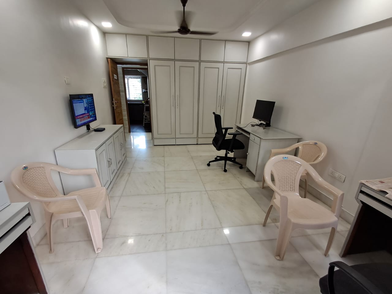 3 BHK Apartment for Sale in East Avenue Road Mumbai