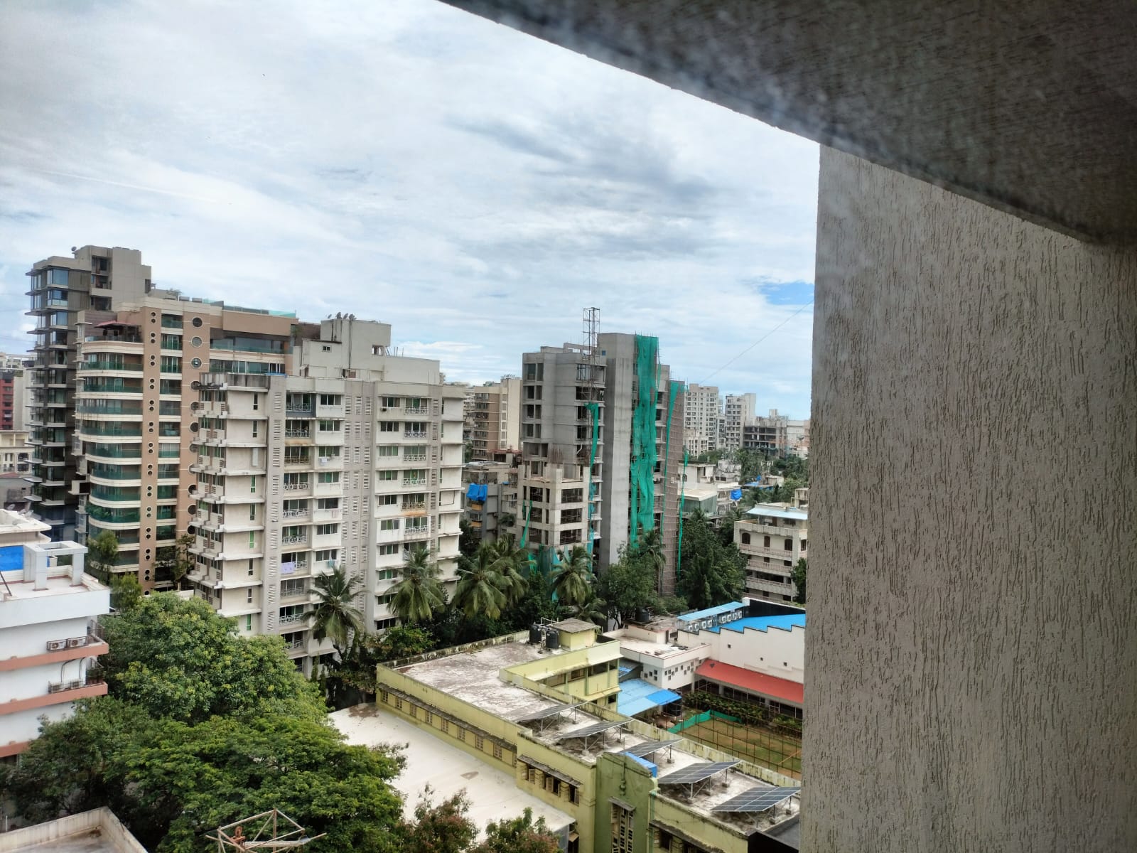 3 BHK Apartment for Rent in 16th Road Mumbai