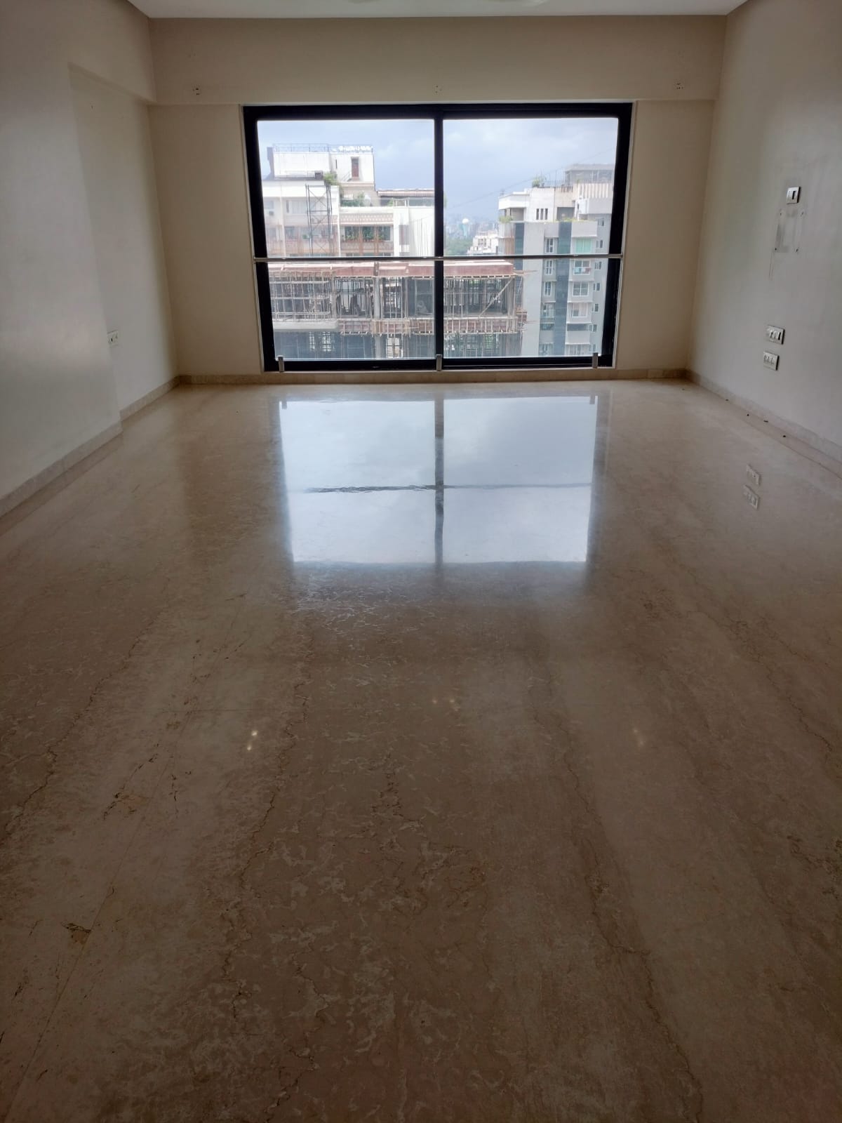 3 BHK Apartment for Rent in 16th Road Mumbai