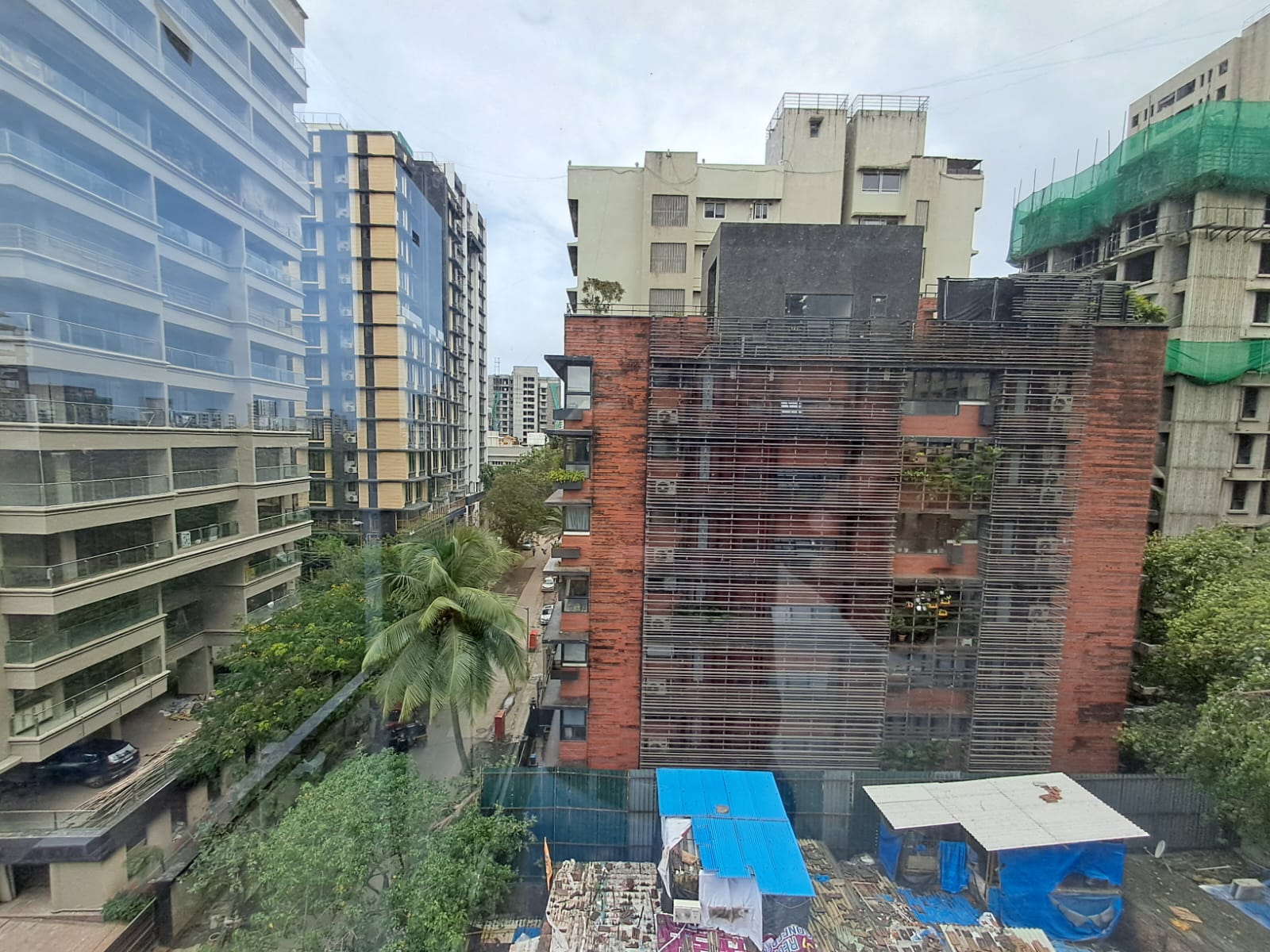 2 BHK Apartment for Sale in Khar West Mumbai