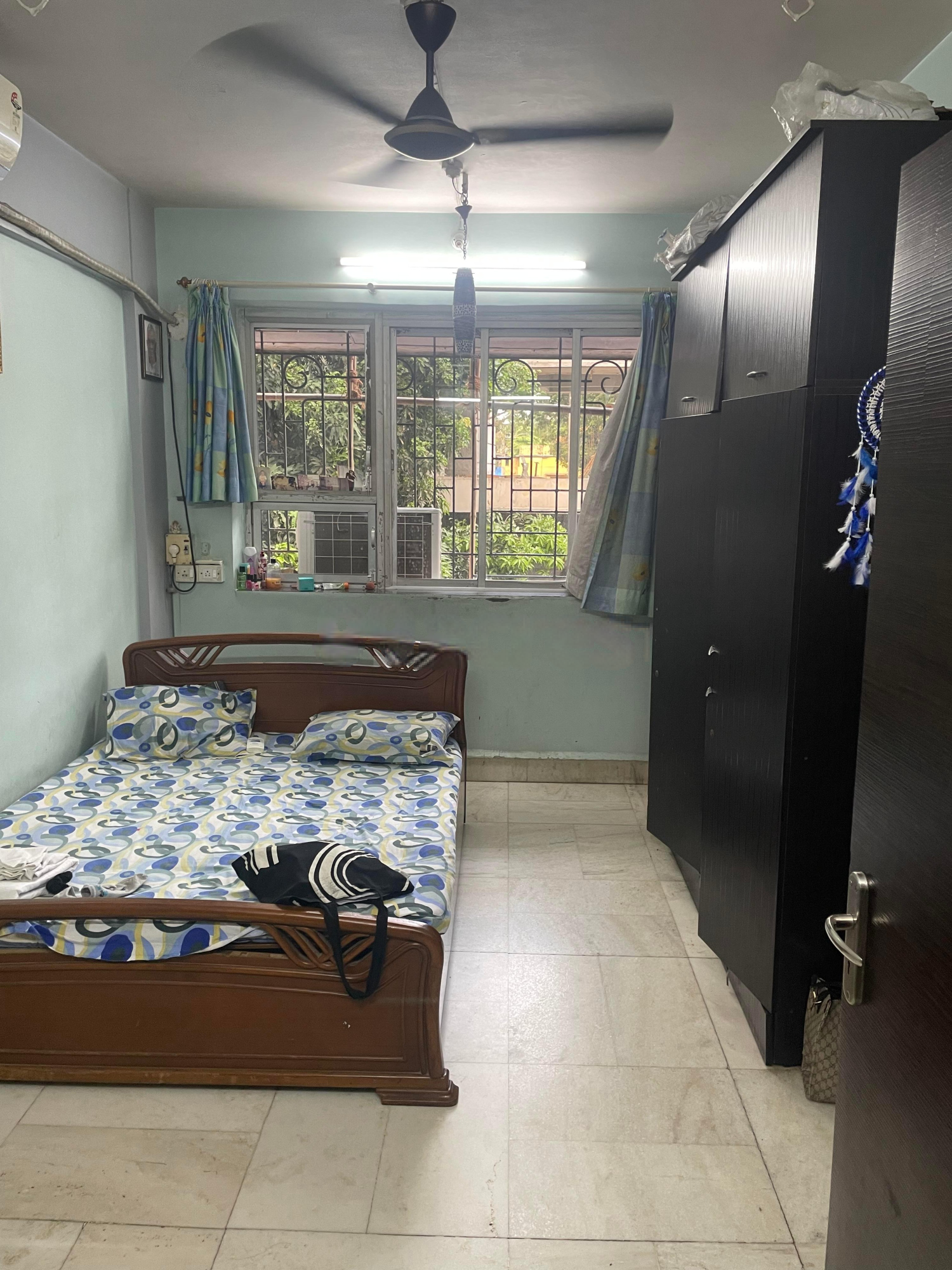 2 BHK Apartment for Sale in Santacruz West Mumbai