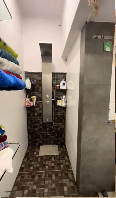 3 BHK Apartment for Sale in Gulmohar Cross Road no.7 Mumbai