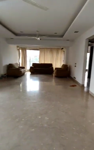 4 BHK Apartment for Rent in Khar West Mumbai