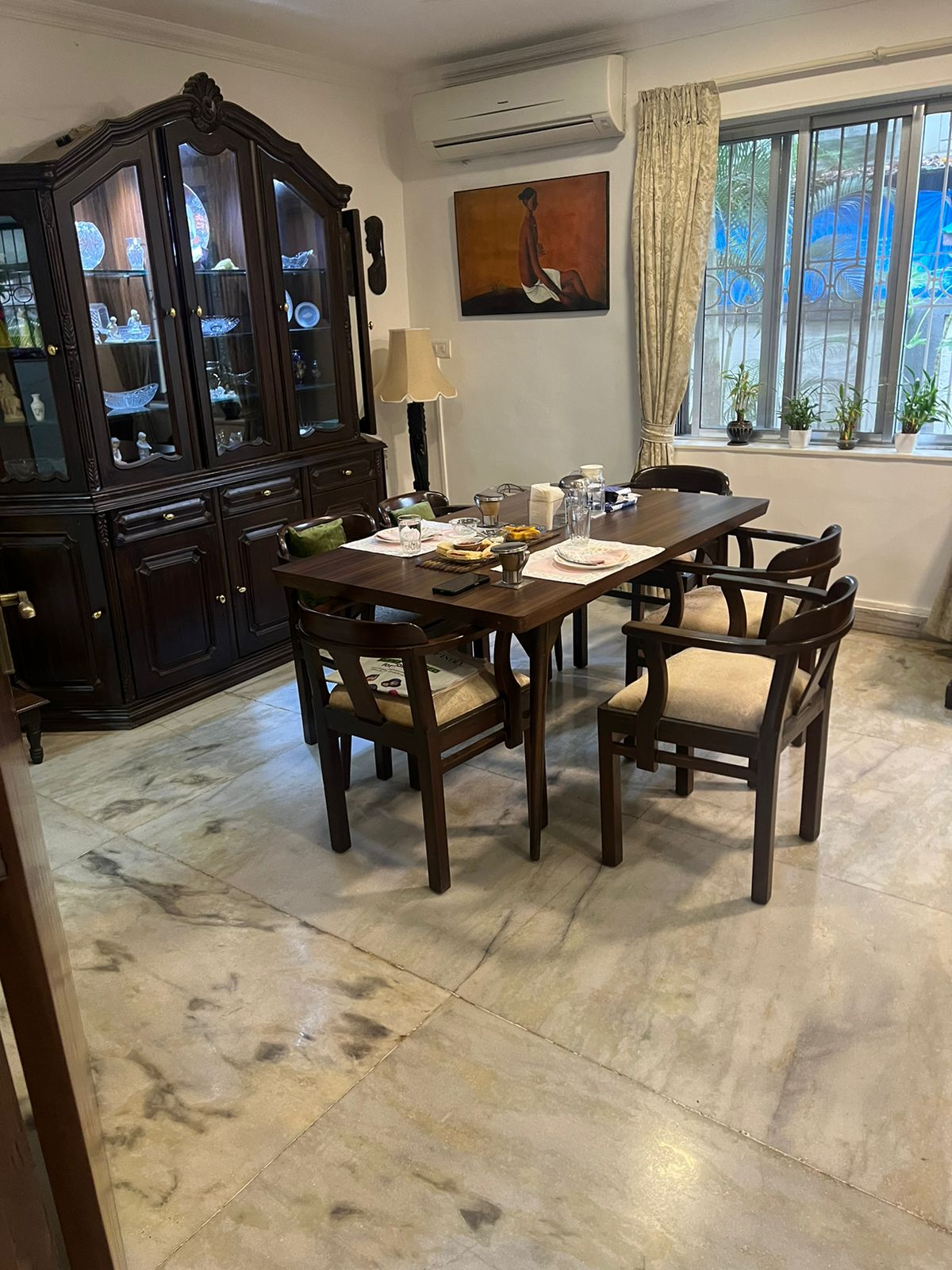 4 BHK Apartment for Sale in Andheri West Mumbai