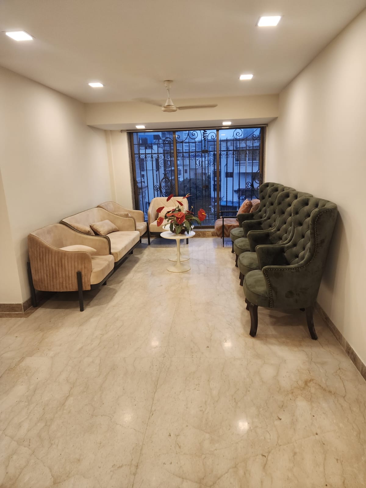 2 BHK Apartment for Sale in Off S V Road Mumbai