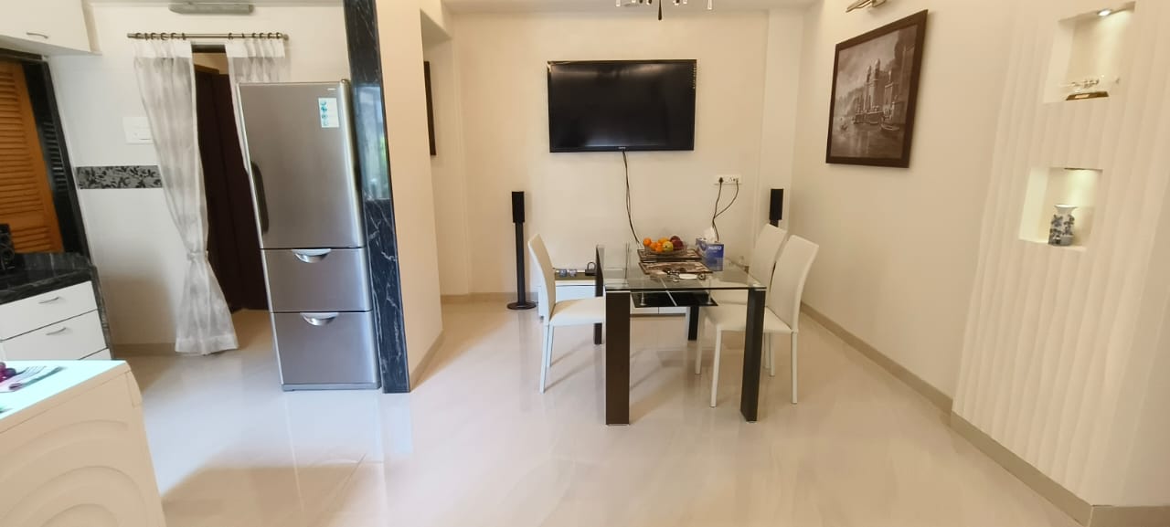2 BHK Apartment for Rent in Bandra West Mumbai