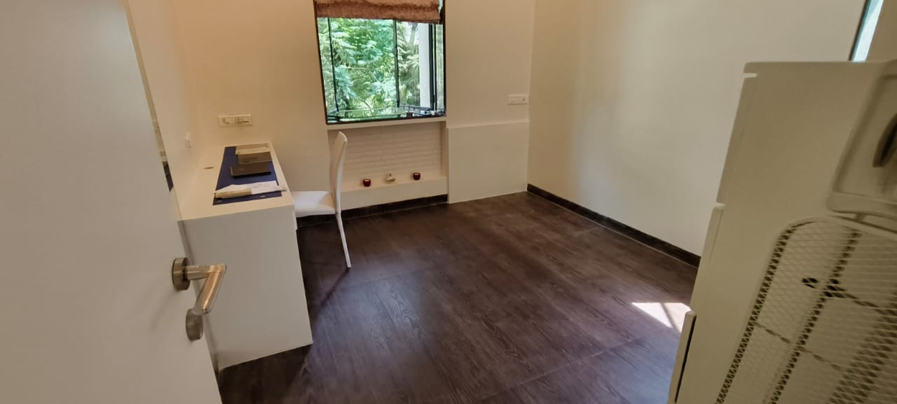 2 BHK Apartment for Rent in Bandra West Mumbai