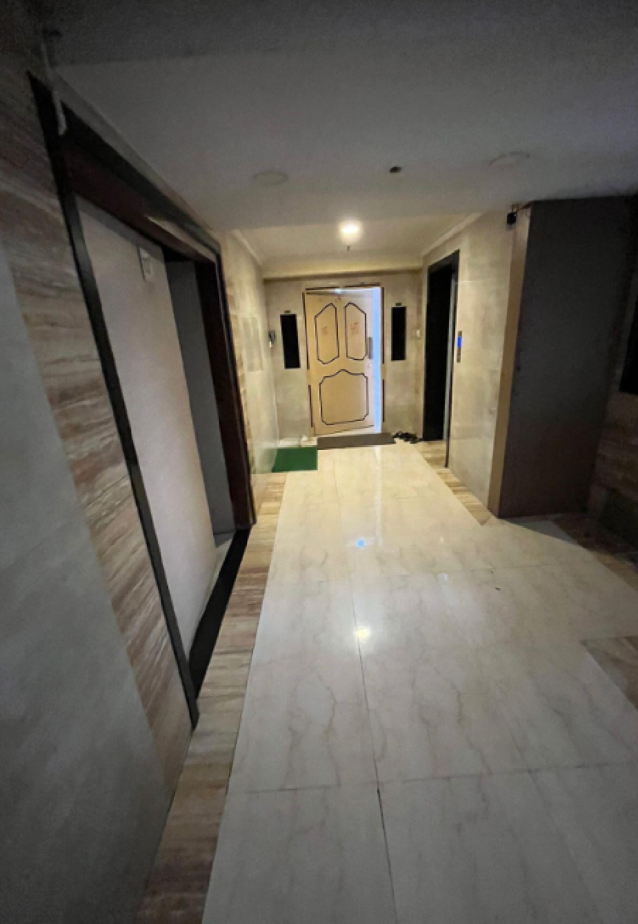 5 BHK Apartment for Sale in 16th Road Mumbai