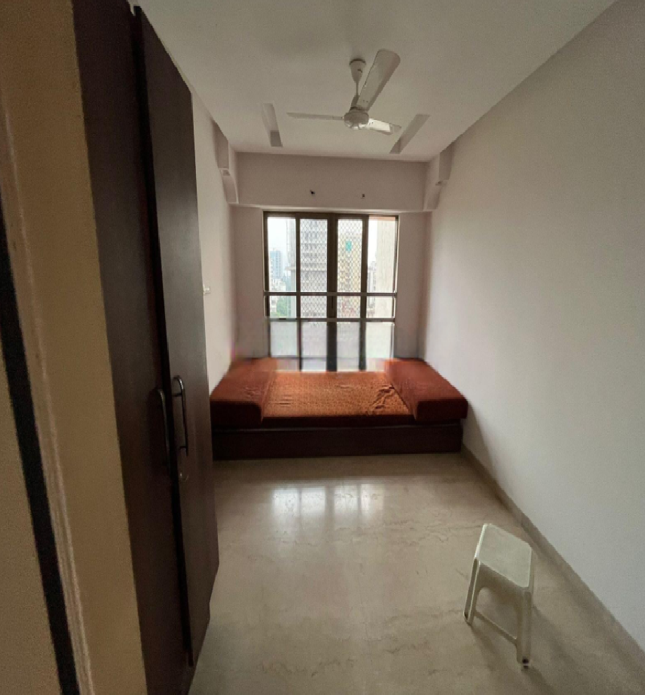 5 BHK Apartment for Sale in 16th Road Mumbai