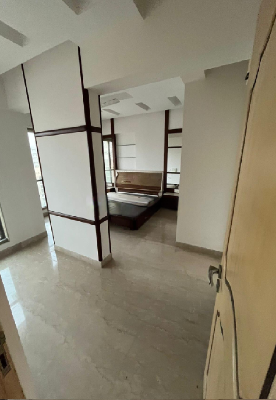 5 BHK Apartment for Sale in 16th Road Mumbai