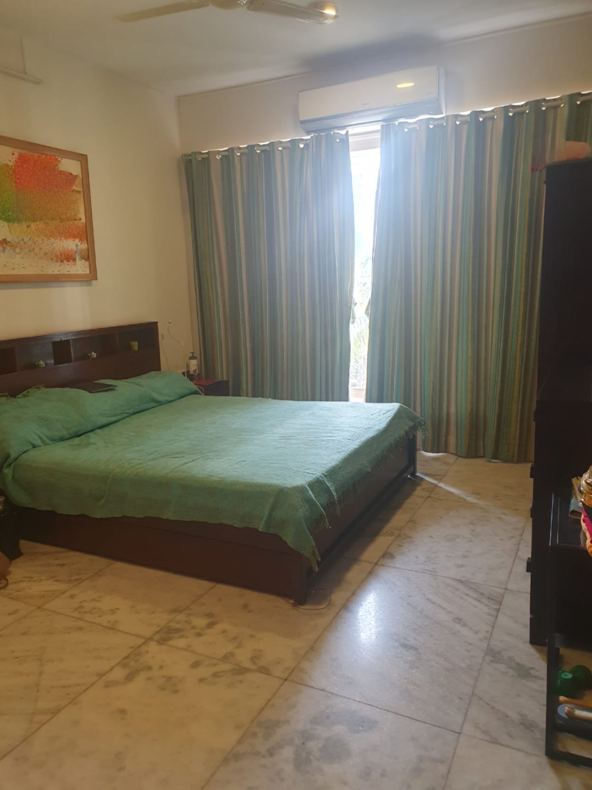 3 BHK Apartment for Sale in Santacruz West Mumbai