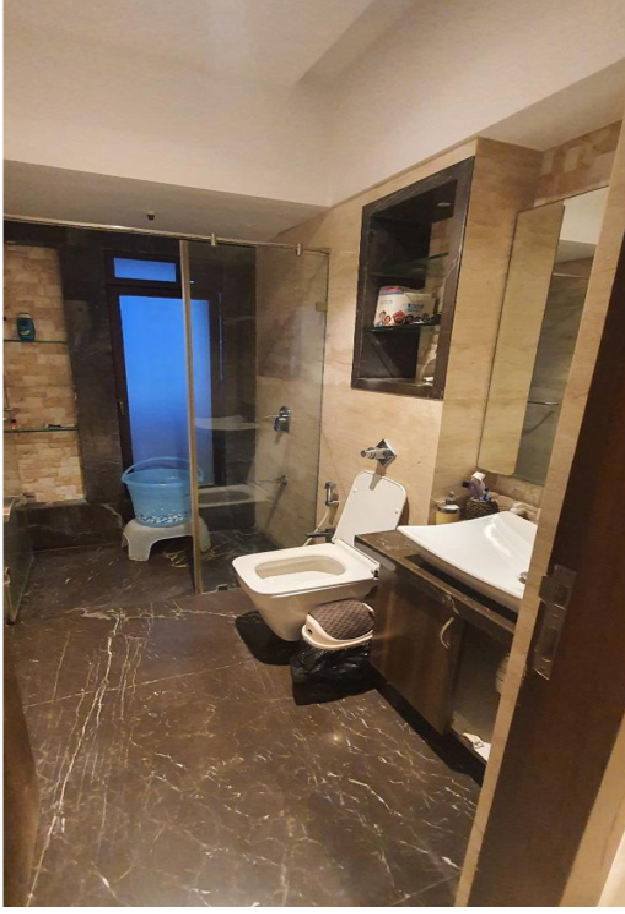 4 BHK Apartment for Rent in Khar West Mumbai