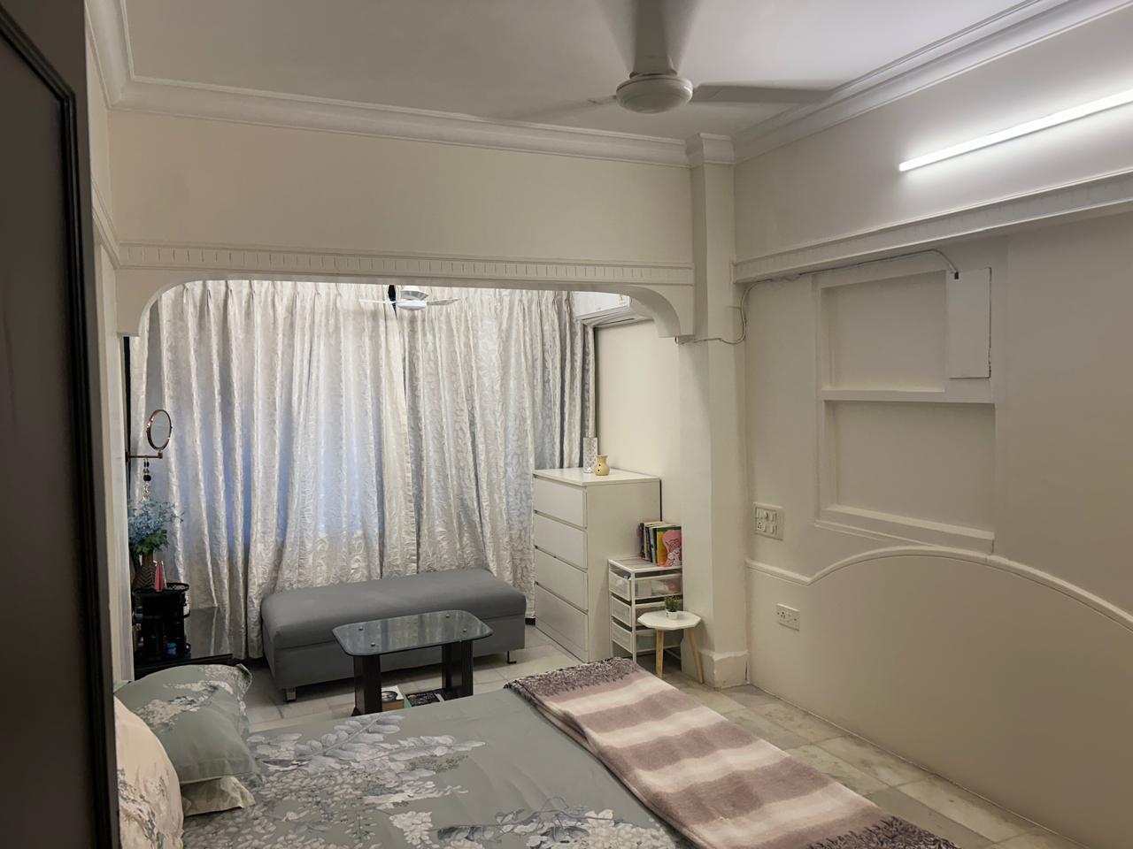 3 BHK Apartment for Rent in Gulmohar cross rd no.10 Mumbai