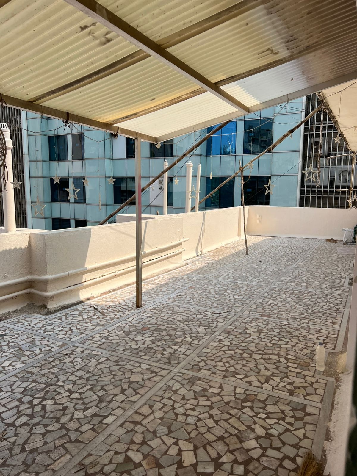 2 BHK Apartment for Rent in Khar West Mumbai