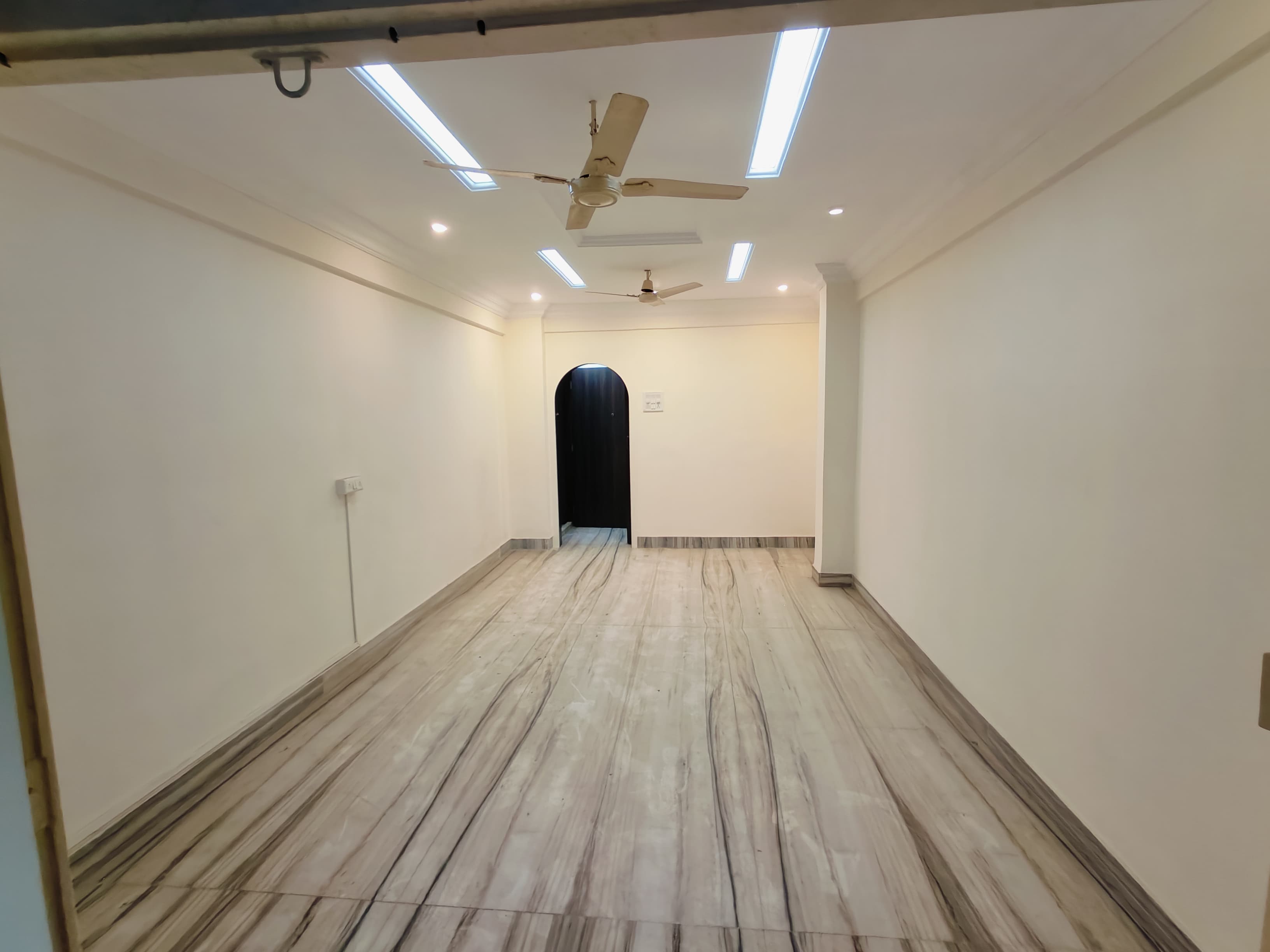 2 BHK Apartment for Rent in Khar West Mumbai