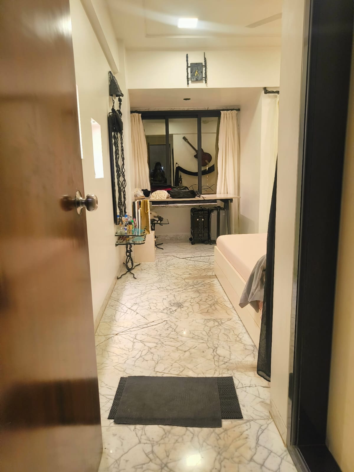 3 BHK Apartment for Sale in Juhu Mumbai