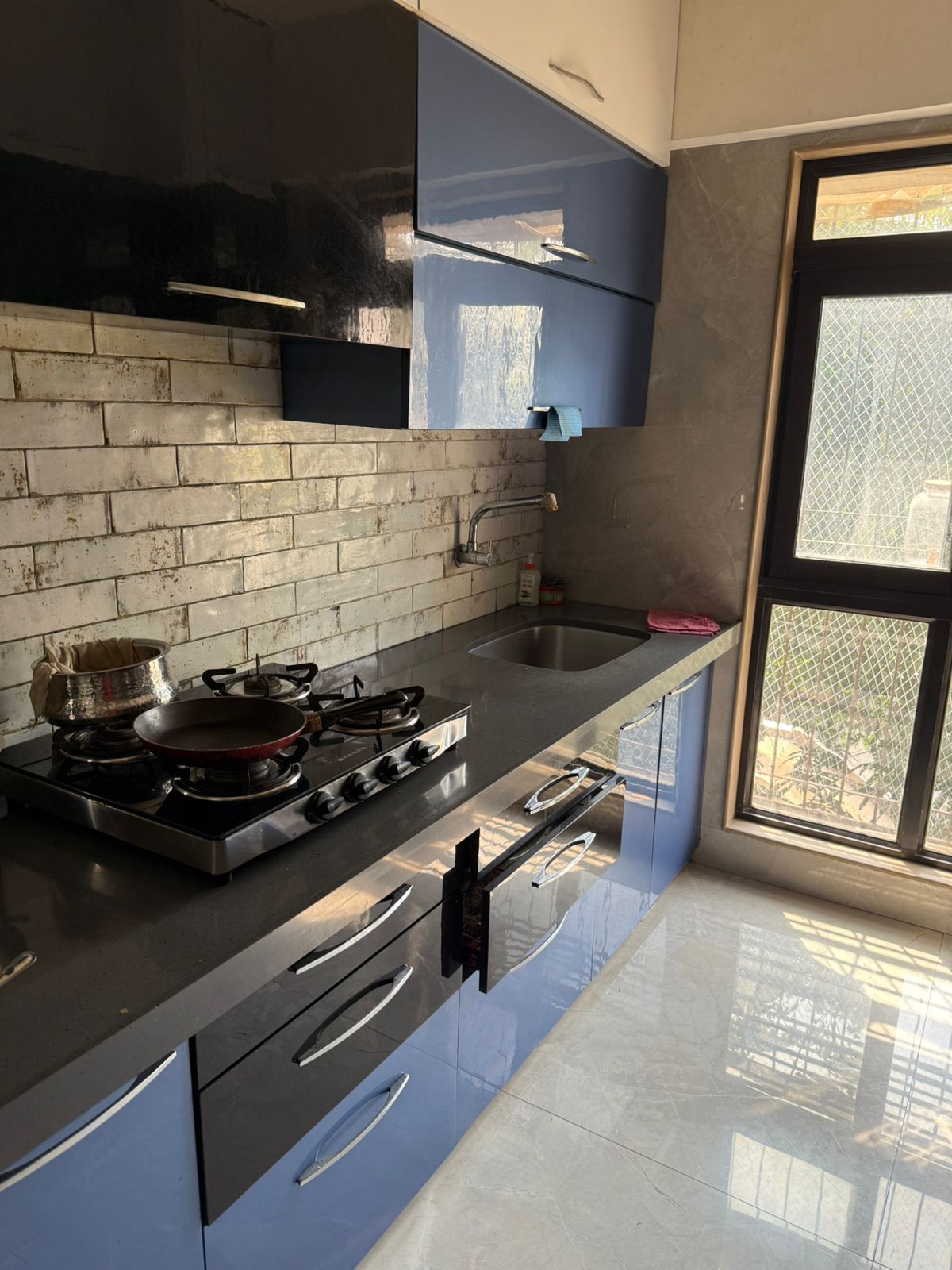 2 BHK Apartment for Rent in Bandra West Mumbai