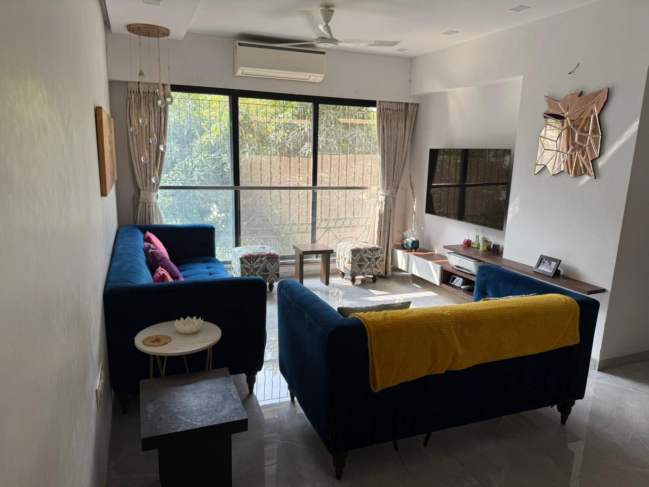 2 BHK Apartment for Rent in Bandra West Mumbai