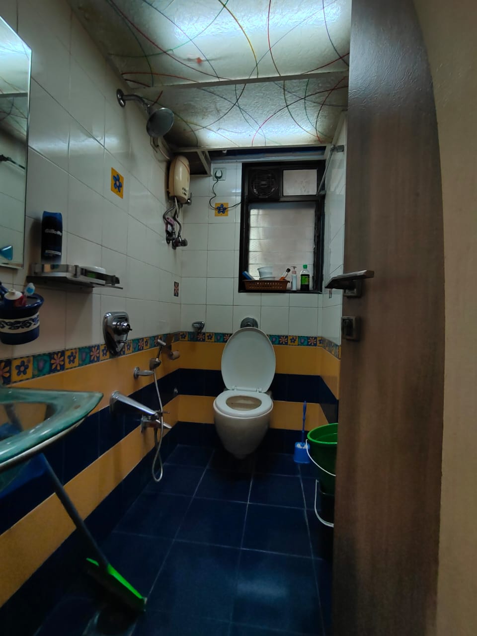 2 BHK Apartment for Rent in Shahid Bhagat Singh Road Mumbai