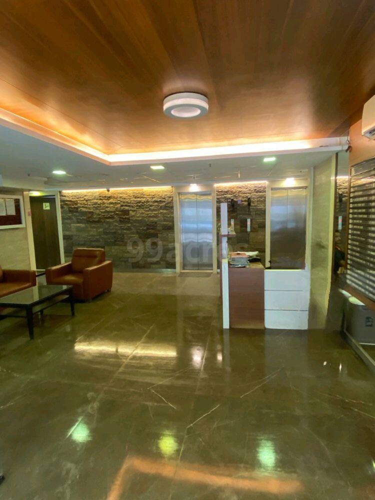 2 BHK Apartment for Rent in Teachers Colony Mumbai