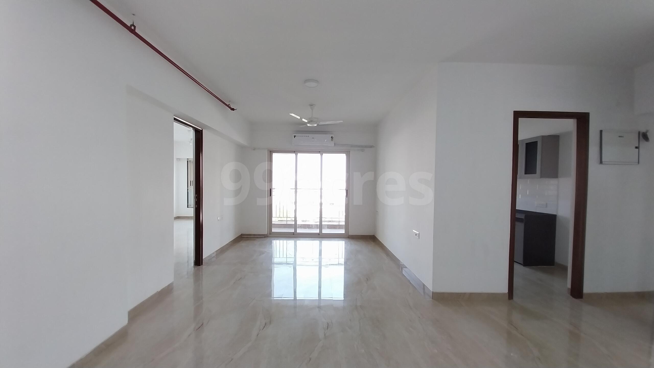 3 BHK Apartment for Rent in Gulmohar cross rd no.10 Mumbai