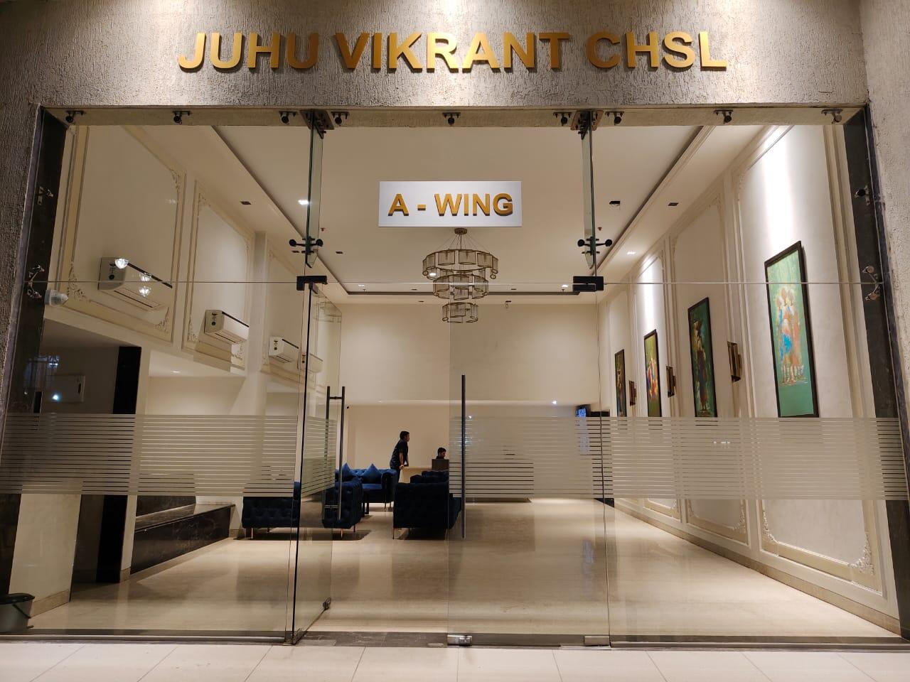 3 BHK Apartment for Rent in Gulmohar cross rd no.10 Mumbai