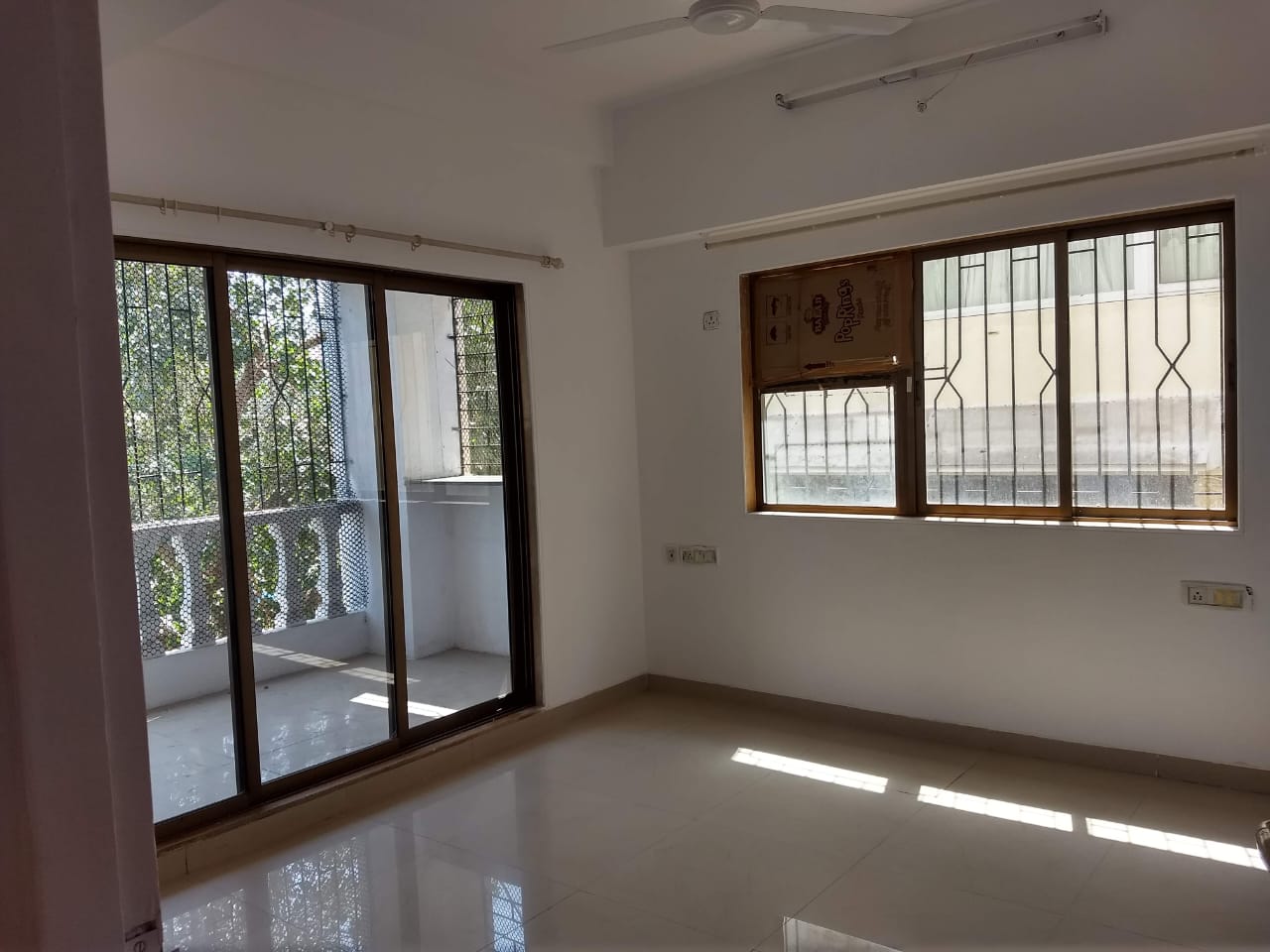 2 BHK Apartment for Sale in Bandra West Mumbai