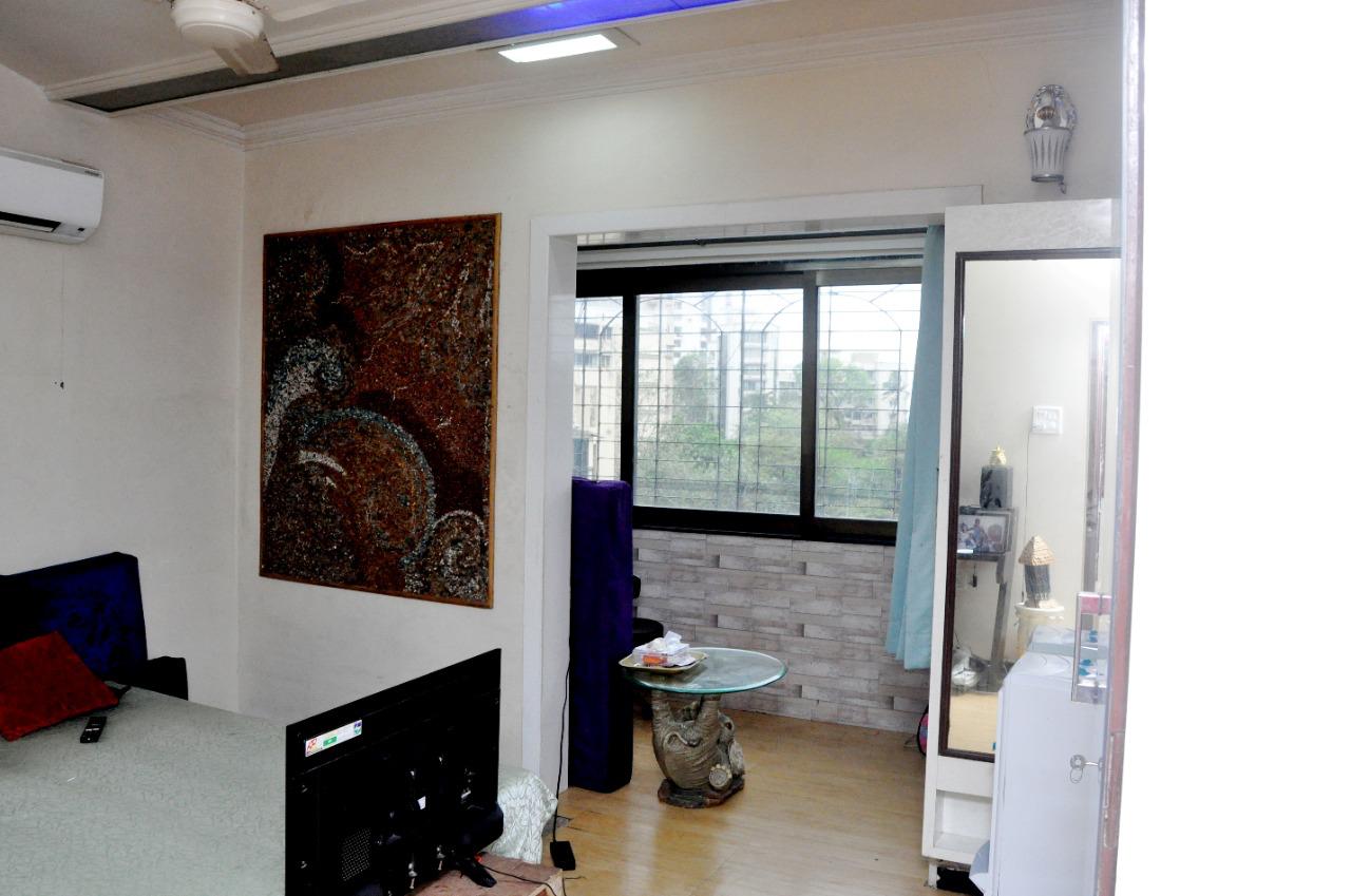 2 BHK Apartment for Rent in Ranwar Mumbai