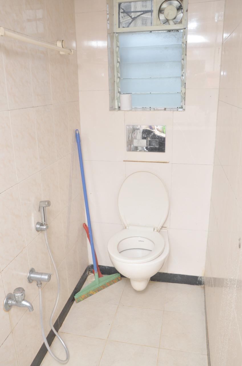 2 BHK Apartment for Rent in Ranwar Mumbai
