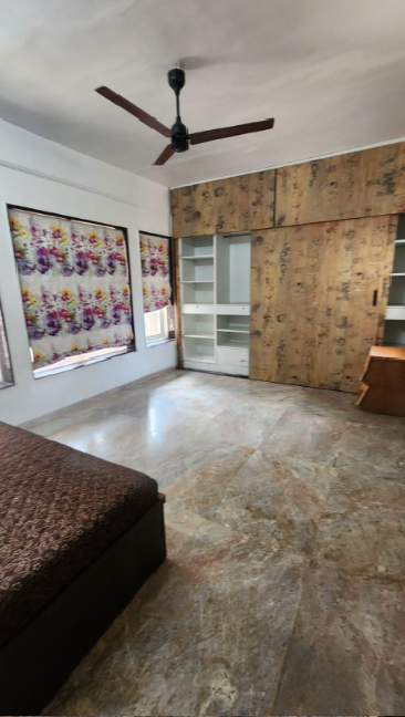 3 BHK Apartment for Rent in North Avenue Road Mumbai
