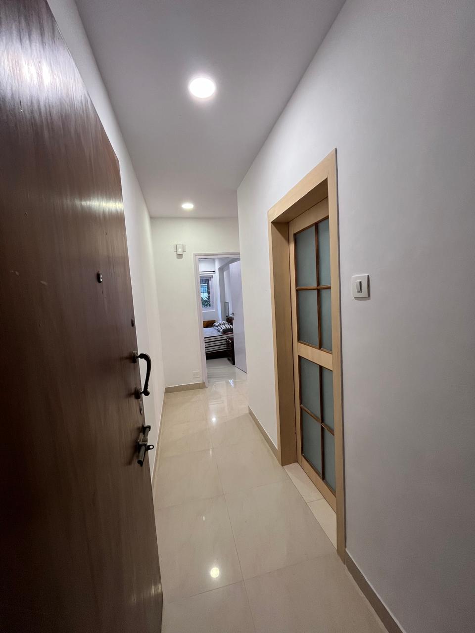 2 BHK Apartment for Rent in 16th Road Mumbai