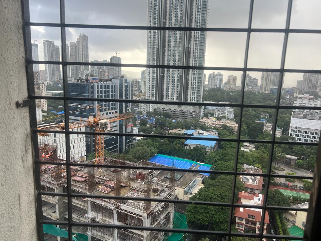 Apartment for Sale in Parel Mumbai