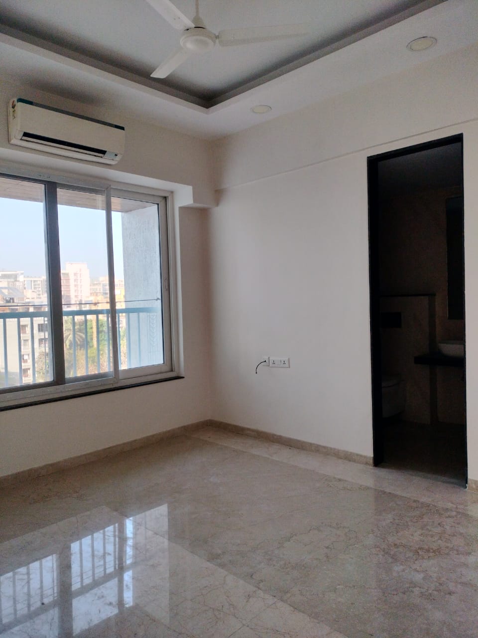 3 BHK Apartment for Rent in Santacruz West Mumbai