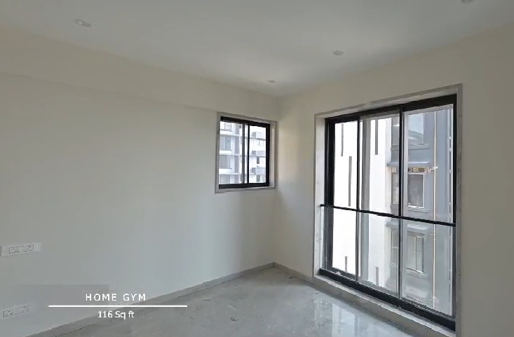 4 BHK Penthouse for Sale in Santacruz West Mumbai