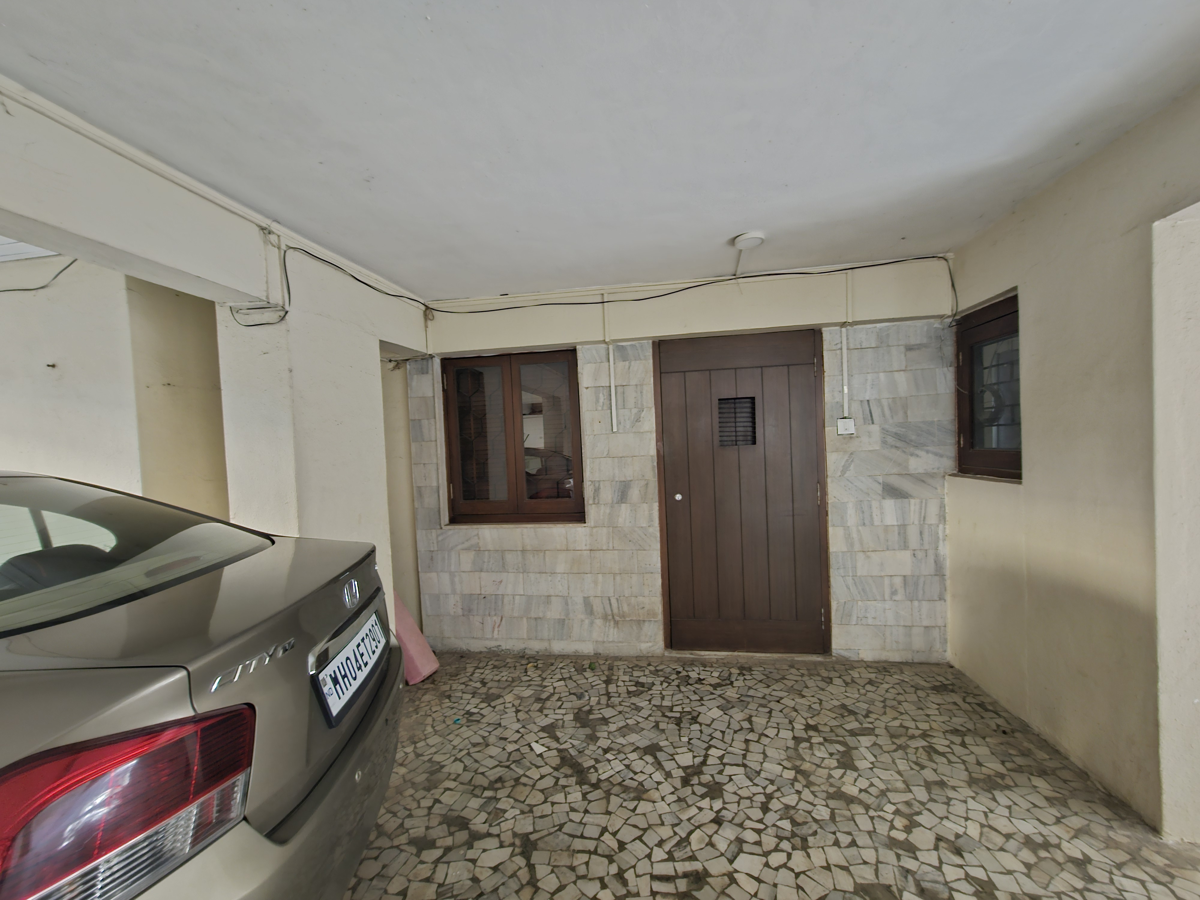 2 BHK Apartment for Rent in Off St.Cyril Road Mumbai