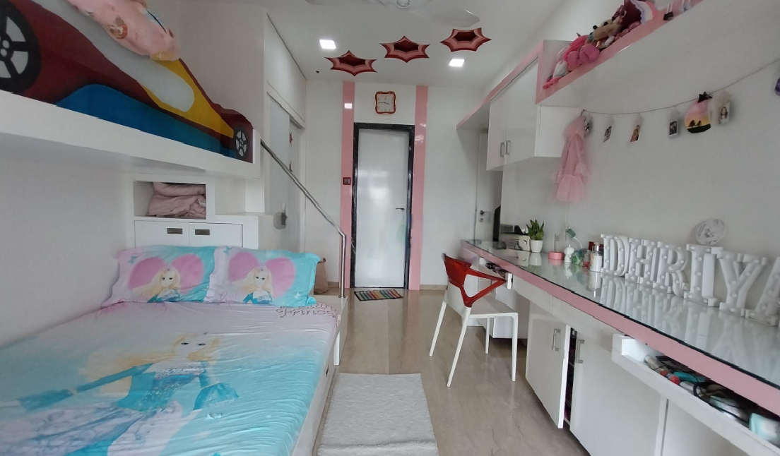 3 BHK Penthouse for Sale in Santacruz West Mumbai