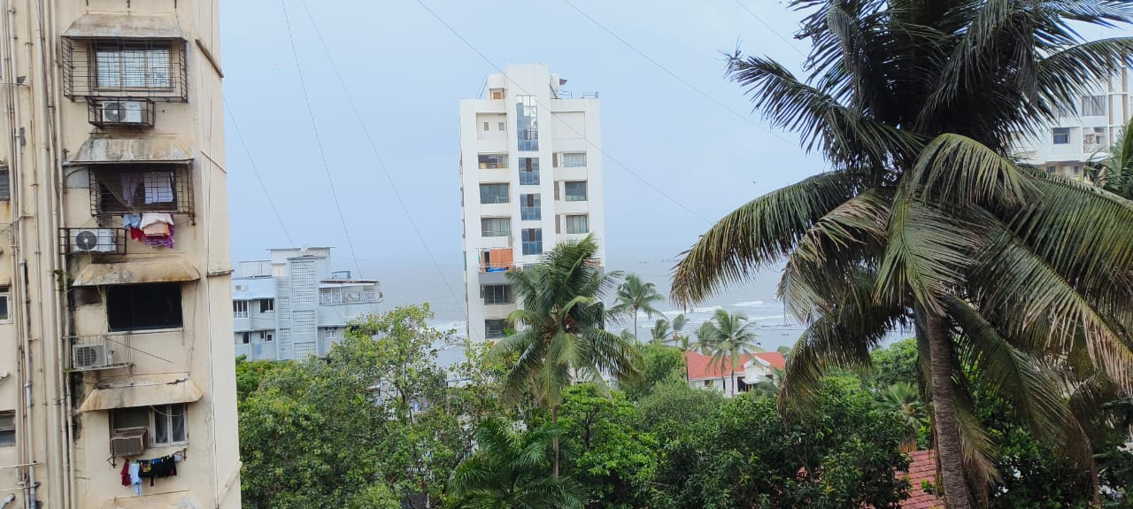3 BHK Apartment for Rent in Bandra West Mumbai